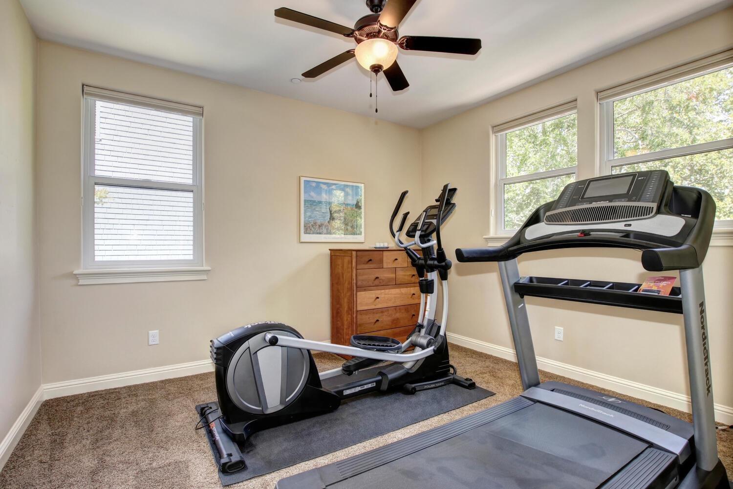 Dunnigan Realtors, East Sac, 1344 39th, Sacramento, Sacramento, California, United States 95816, 5 Bedrooms Bedrooms, ,3 BathroomsBathrooms,Single Family Home,Sold Listings,39th,1301