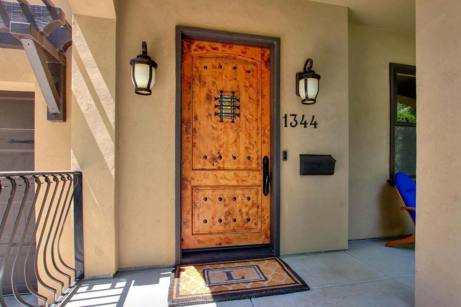 Dunnigan Realtors, East Sac, 1344 39th, Sacramento, Sacramento, California, United States 95816, 5 Bedrooms Bedrooms, ,3 BathroomsBathrooms,Single Family Home,Sold Listings,39th,1301