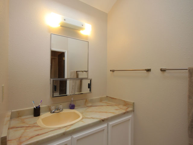Dunnigan Realtors Downtown 2 Bedrooms, Condominium, Sold Listings, Q Street, 1 Bathrooms, Listing ID 1029, Sacramento, Sacramento, California, United States, 95811,