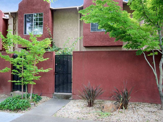 Dunnigan Realtors Downtown 2 Bedrooms, Condominium, Sold Listings, Q Street, 1 Bathrooms, Listing ID 1029, Sacramento, Sacramento, California, United States, 95811,