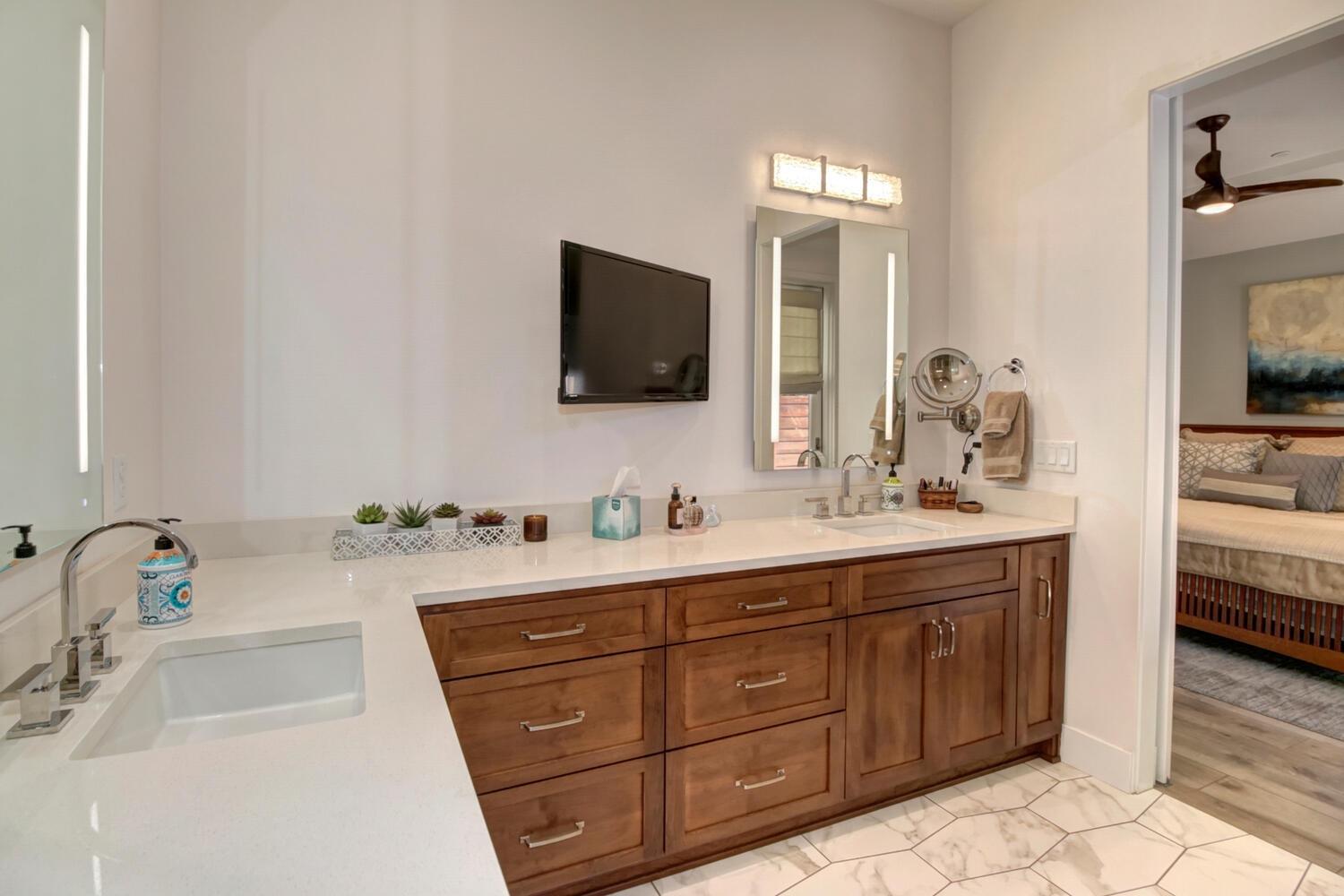 Dunnigan, Realtors, East Sac,  235 39th St, Sacramento, California, United States 95816, 3 Bedrooms Bedrooms, ,2 BathroomsBathrooms,Single Family Home,Active Listings,39th St,1314