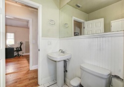 Dunnigan, Realtors, Midtown,  220 27th St, Sacramento, California, United States 95816, 2 Bedrooms Bedrooms, ,1 BathroomBathrooms,Single Family Home,Active Listings,27th St,1318