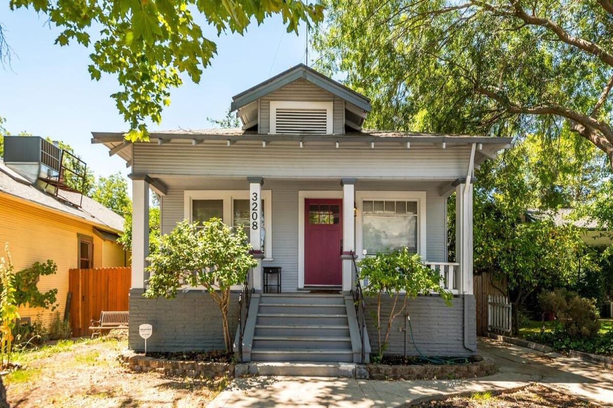 Dunnigan Realtors, 3208 L St, Sacramento, California, United States 95816, 3 Bedrooms Bedrooms, ,1 BathroomBathrooms,Single Family Home,Sold Listings,L St,1326