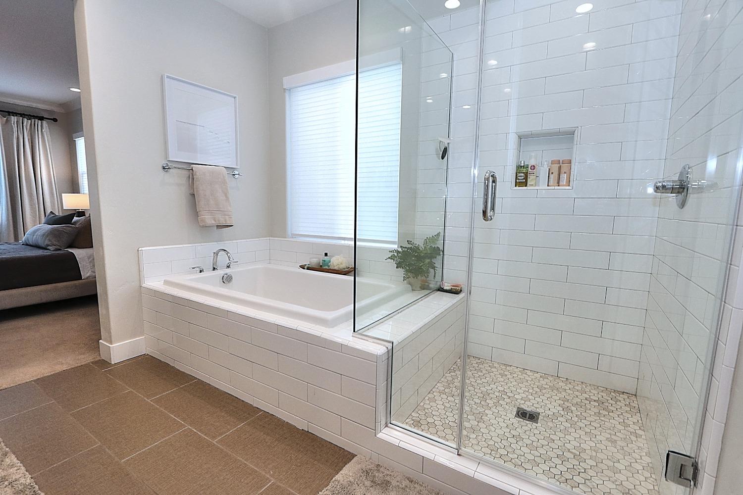 Dunnigan Realtors, McKinley Village, 3344 Forney Way, Sacramento, California, United States 95816, 4 Bedrooms Bedrooms, ,3 BathroomsBathrooms,Single Family Home,Sold Listings,Forney Way,1330