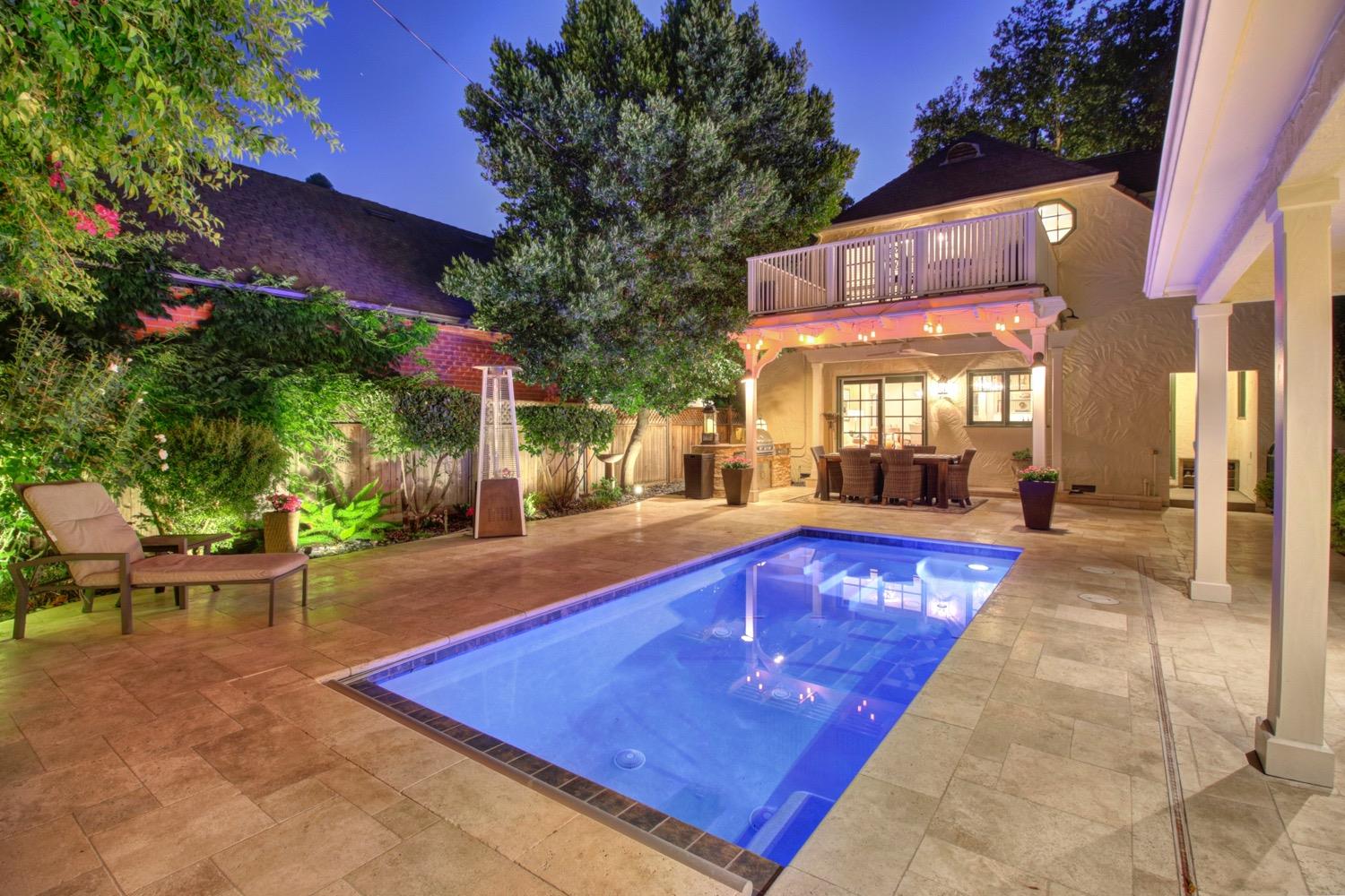 Dunnigan Realtors, Fab \'40s, 1423 41st St, Sacramento, California, United States 95819, 4 Bedrooms Bedrooms, ,2 Bathrooms Bathrooms, Single Family Home, Active Listings,41st St,1338