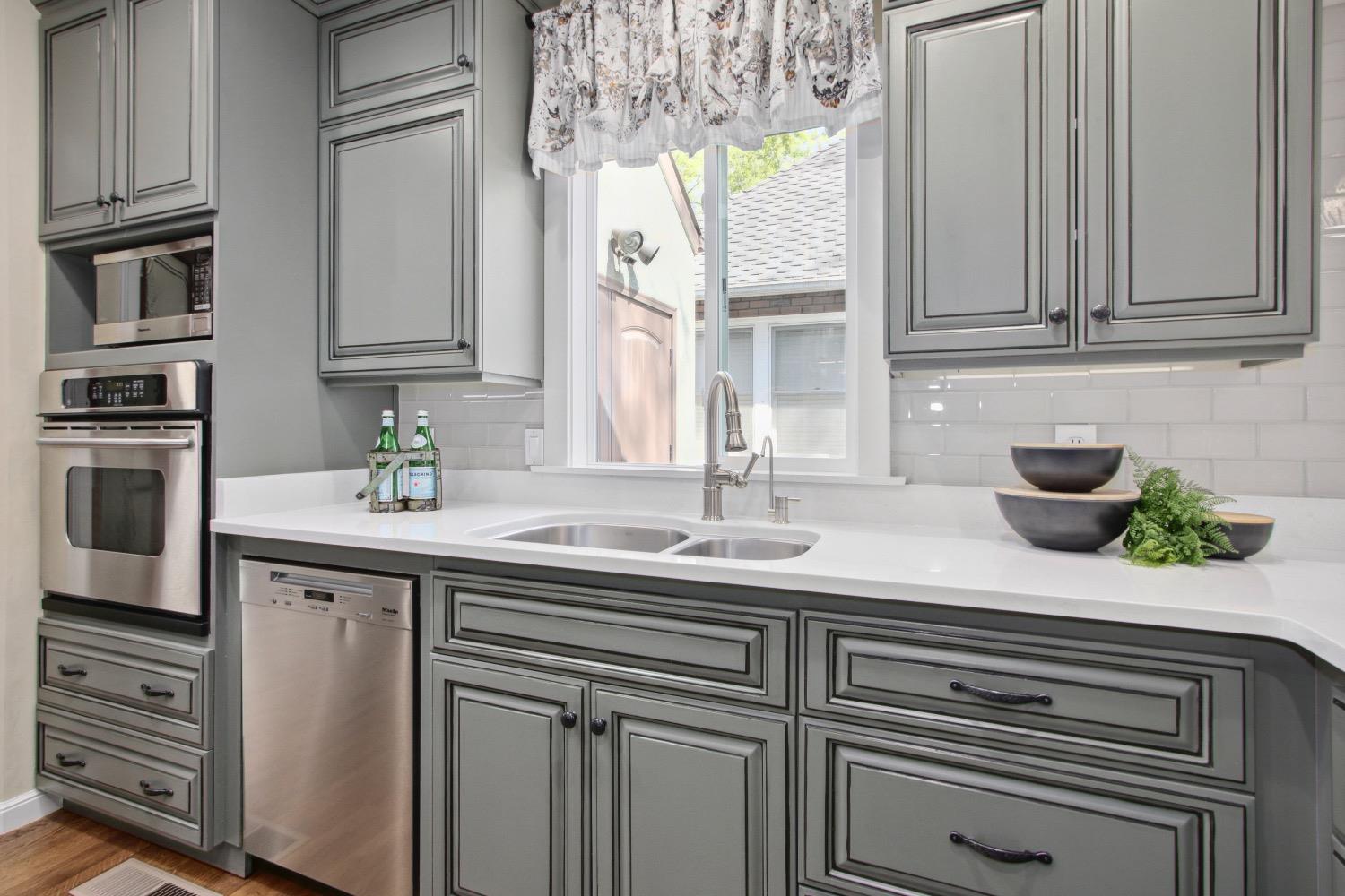 East Sac, Dunnigan Realtors,  922 42nd Street, Sacramento, California, United States 95819, 4 Bedrooms Bedrooms, ,3 BathroomsBathrooms,Single Family Home,Sold Listings,42nd Street,1353