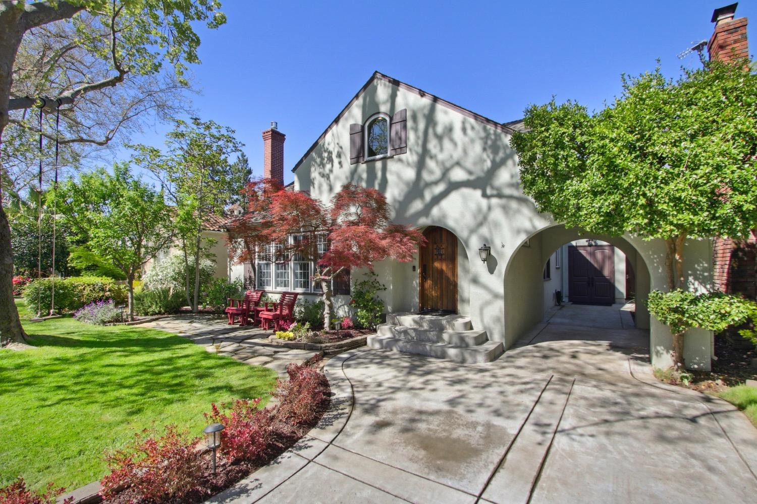 East Sac, Dunnigan Realtors,  922 42nd Street, Sacramento, California, United States 95819, 4 Bedrooms Bedrooms, ,3 BathroomsBathrooms,Single Family Home,Sold Listings,42nd Street,1353