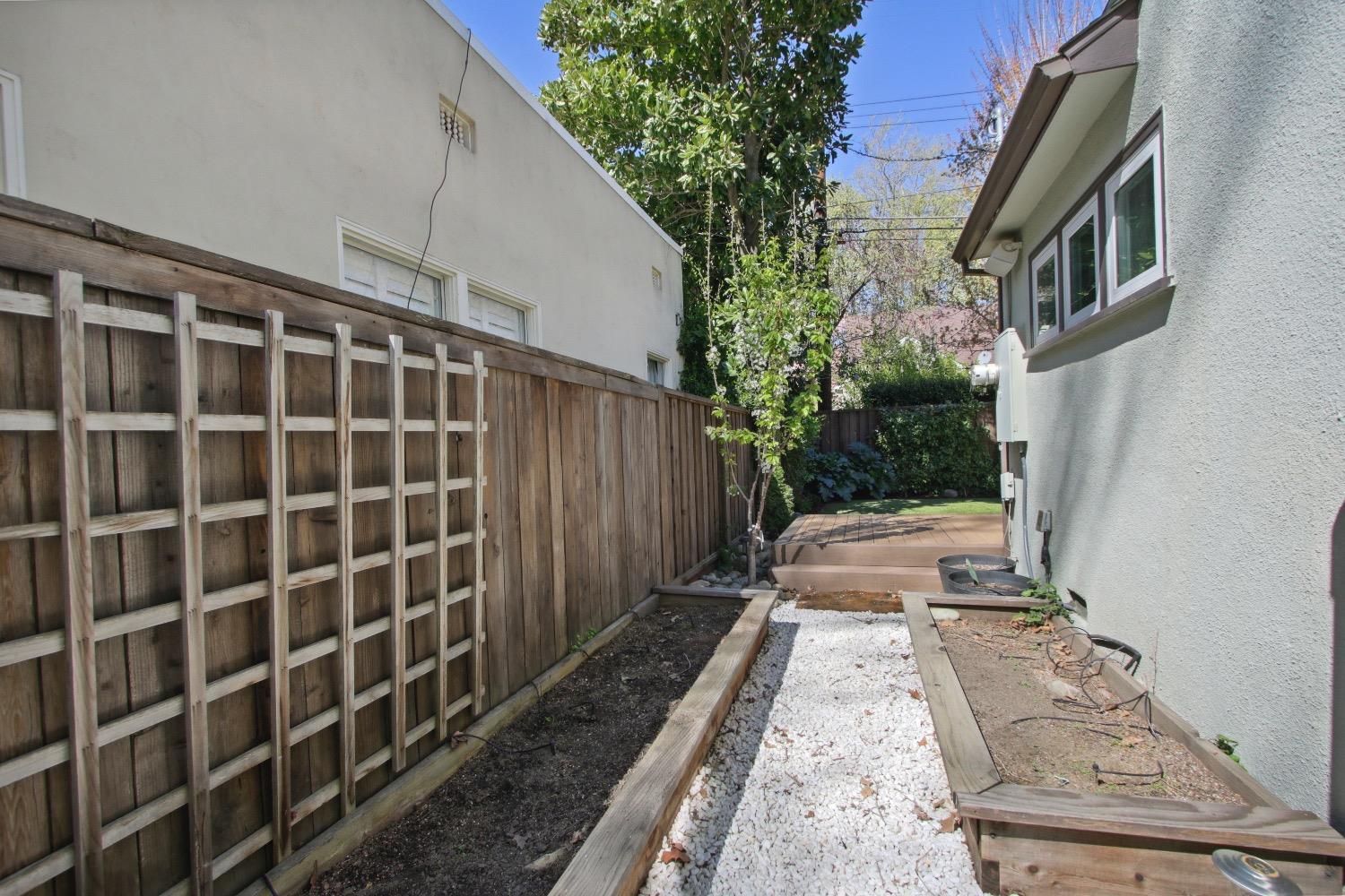 East Sac, Dunnigan Realtors,  922 42nd Street, Sacramento, California, United States 95819, 4 Bedrooms Bedrooms, ,3 BathroomsBathrooms,Single Family Home,Sold Listings,42nd Street,1353