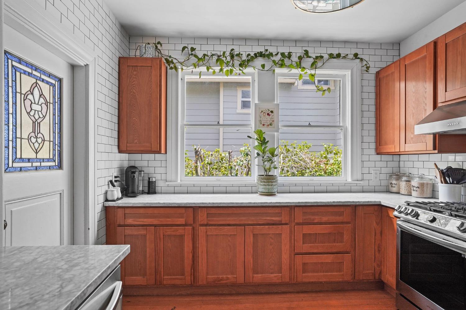 Dunnigan Realtors, Land Park, 1910 3rd Ave, Sacramento, California, United States 95818, 5 Bedrooms Bedrooms, ,2 BathroomsBathrooms,Single Family Home,Sold Listings,3rd Ave,1356