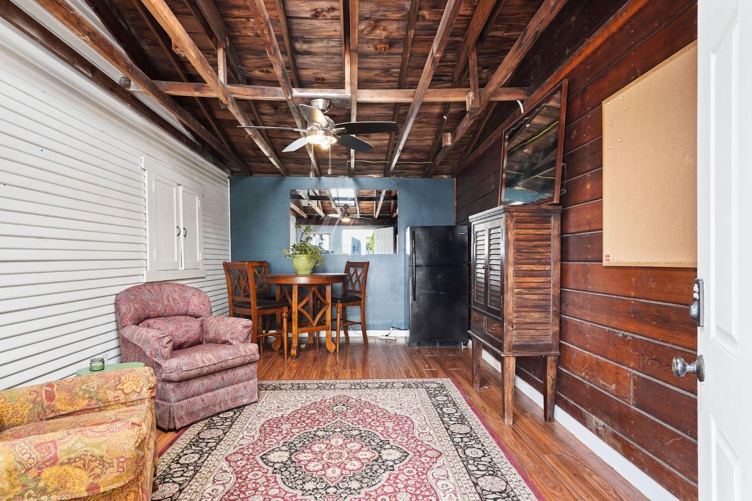 Dunnigan Realtors, Land Park, 1910 3rd Ave, Sacramento, California, United States 95818, 5 Bedrooms Bedrooms, ,2 BathroomsBathrooms,Single Family Home,Sold Listings,3rd Ave,1356