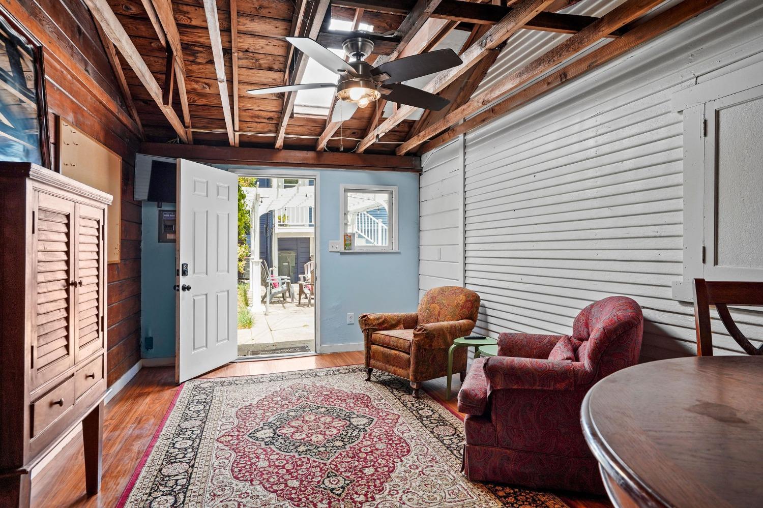 Dunnigan Realtors, Land Park, 1910 3rd Ave, Sacramento, California, United States 95818, 5 Bedrooms Bedrooms, ,2 BathroomsBathrooms,Single Family Home,Sold Listings,3rd Ave,1356