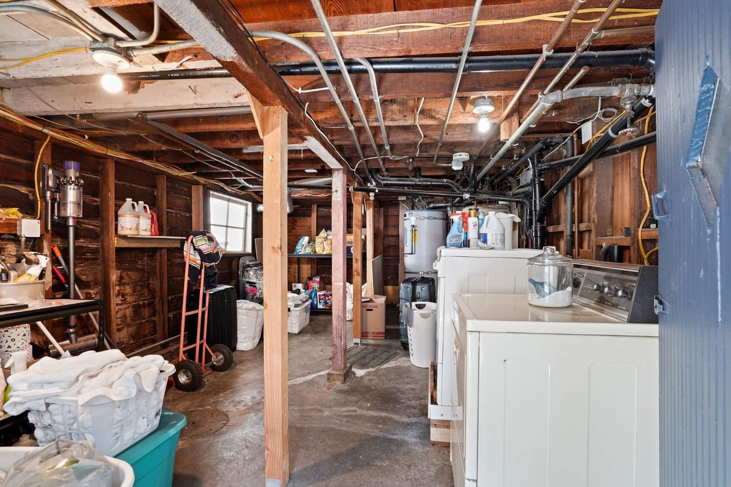 Dunnigan Realtors, Land Park, 1910 3rd Ave, Sacramento, California, United States 95818, 5 Bedrooms Bedrooms, ,2 BathroomsBathrooms,Single Family Home,Sold Listings,3rd Ave,1356