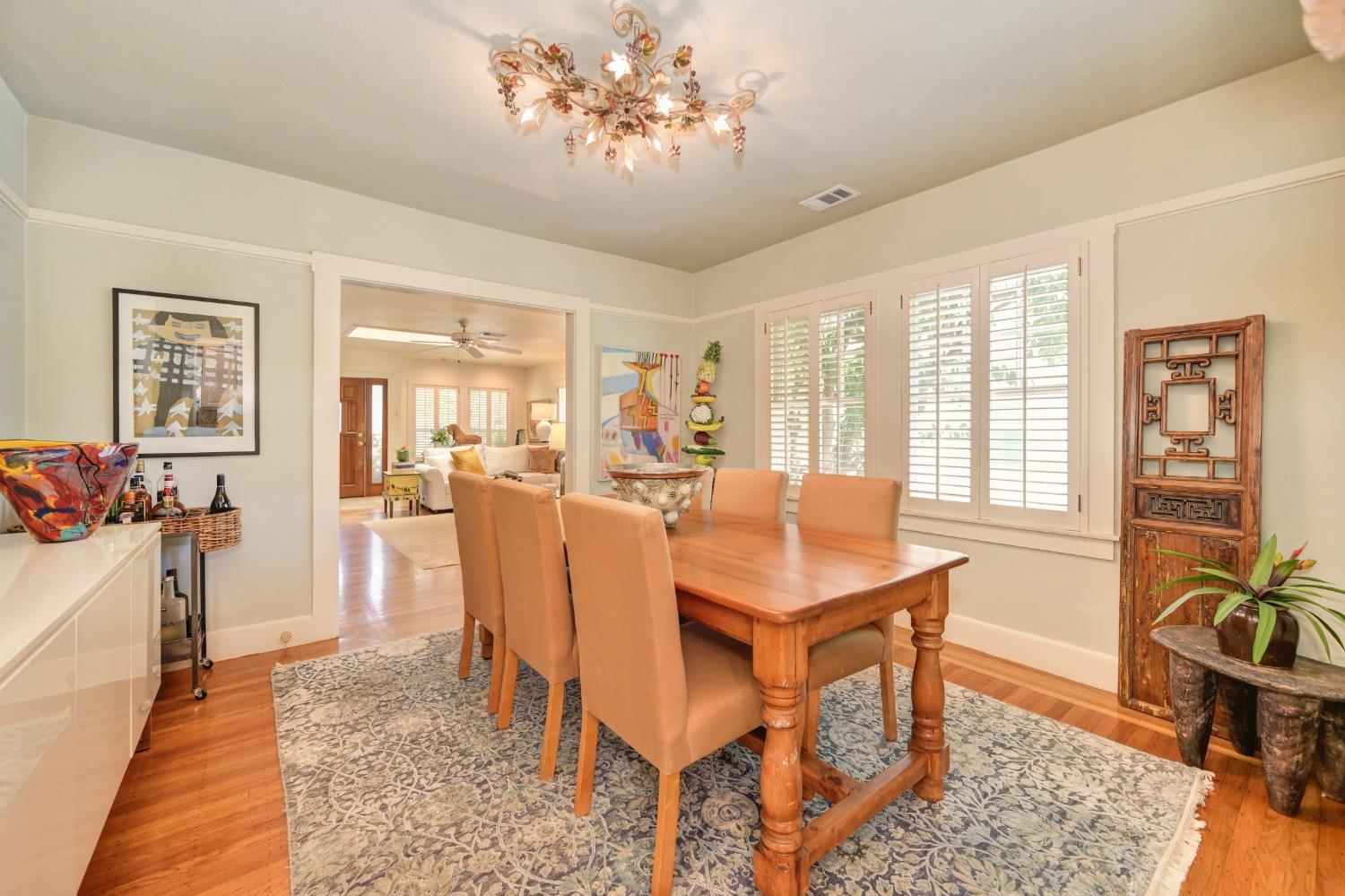 Dunnigan Realtors, East Sac, 701 34th St, Sacramento, California, United States 95816, 3 Bedrooms Bedrooms, ,2 BathroomsBathrooms,Single Family Home,Sold Listings,34th St,1358