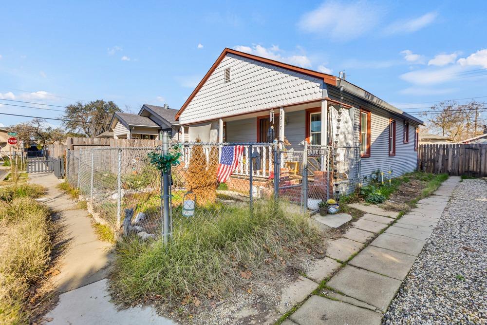 Dunnigan, Realtors, 3317 42 nd Street, Sacramento, California, United States 95817, 2 Bedrooms Bedrooms, ,1 BathroomBathrooms,Single Family Home,Sold Listings,42 nd Street,1365