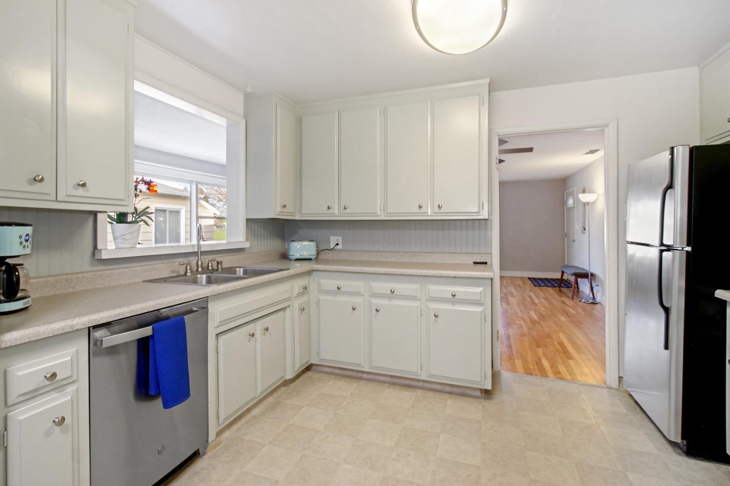 Dunnigan Realtors, East Sac, 1416 Rodeo Way, Sacramento, California, United States 95819, 3 Bedrooms Bedrooms, ,2 BathroomsBathrooms,Single Family Home,Active Listings,Rodeo Way,1366