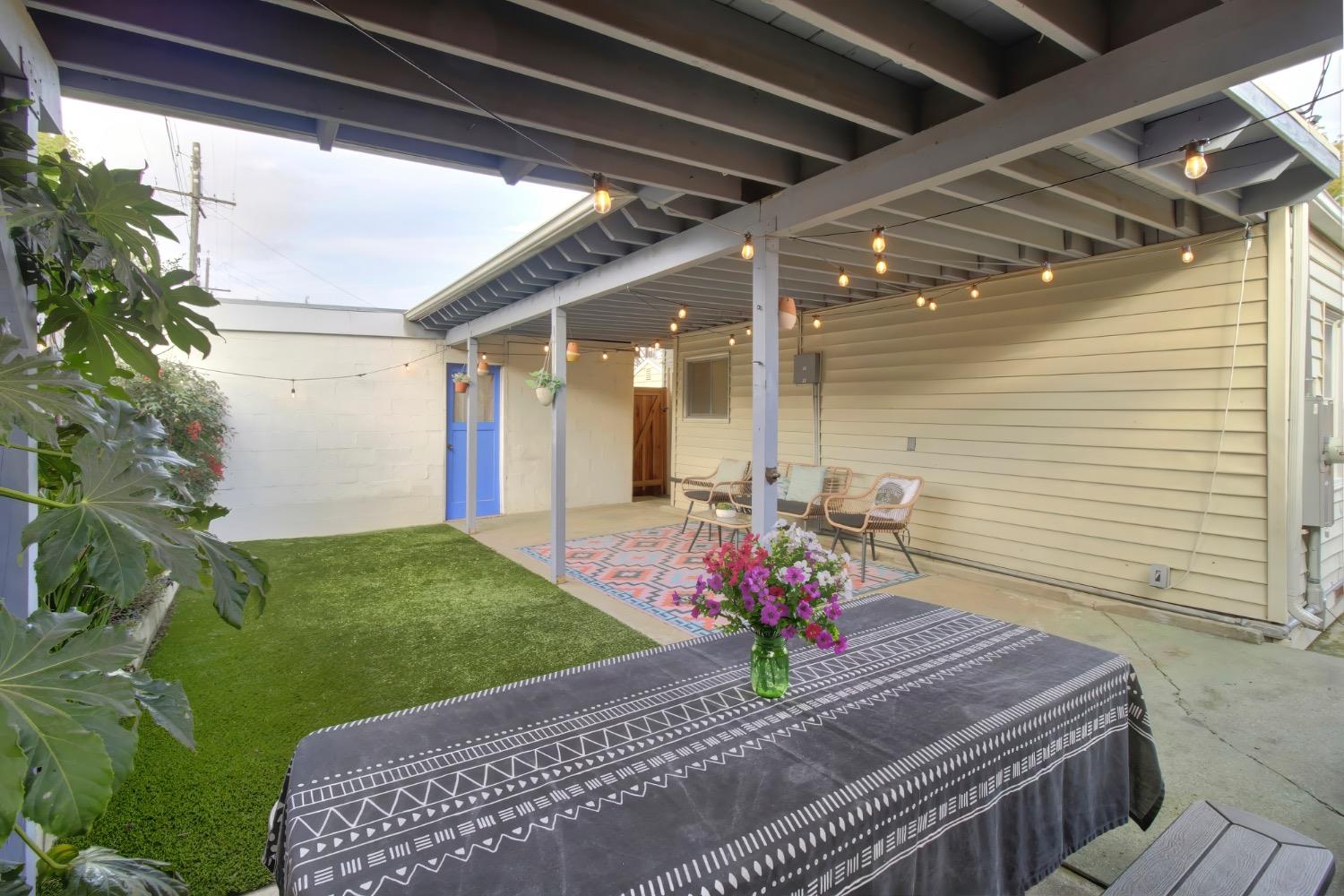 Dunnigan Realtors, East Sac, 1416 Rodeo Way, Sacramento, California, United States 95819, 3 Bedrooms Bedrooms, ,2 BathroomsBathrooms,Single Family Home,Active Listings,Rodeo Way,1366