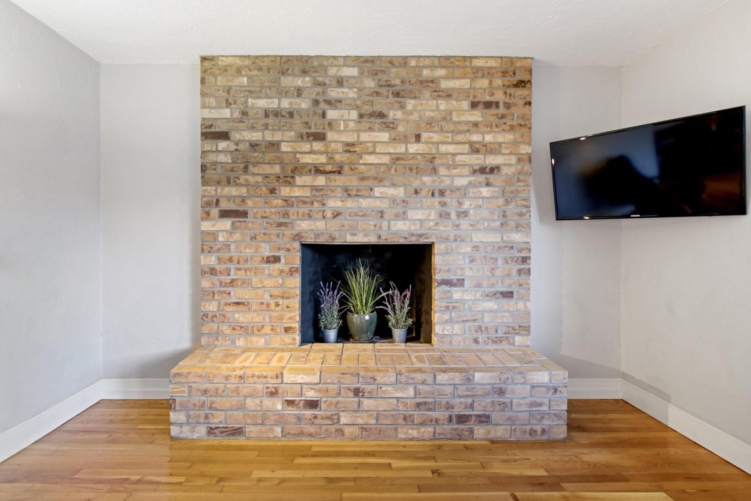 Dunnigan Realtors, East Sac, 1416 Rodeo Way, Sacramento, California, United States 95819, 3 Bedrooms Bedrooms, ,2 BathroomsBathrooms,Single Family Home,Active Listings,Rodeo Way,1366