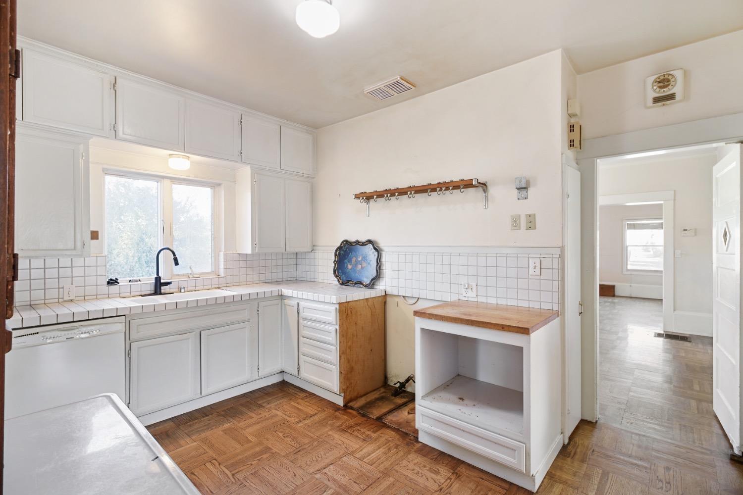 Dunnigan Realtors, East Sac, 628 42nd St, Sacramento, California, United States 95819, 4 Bedrooms Bedrooms, ,3 BathroomsBathrooms,Single Family Home,Active Listings,42nd St,1367