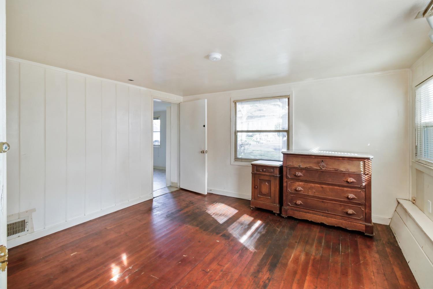 Dunnigan Realtors, East Sac, 628 42nd St, Sacramento, California, United States 95819, 4 Bedrooms Bedrooms, ,3 BathroomsBathrooms,Single Family Home,Active Listings,42nd St,1367