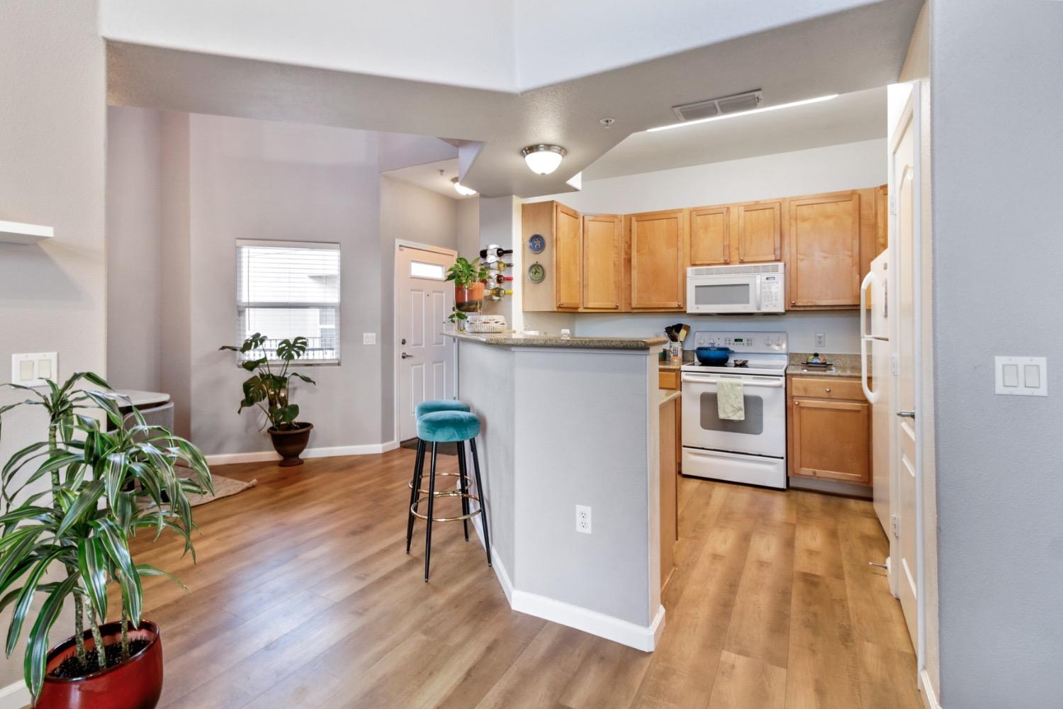 Dunnigan Realtors, Natomas, 1900 Danbrook Dr #1223, Sacramento, California, United States 95835, 2 Bedrooms Bedrooms, ,2 BathroomsBathrooms,Condominium,Active Listings,Danbrook Dr #1223,1368