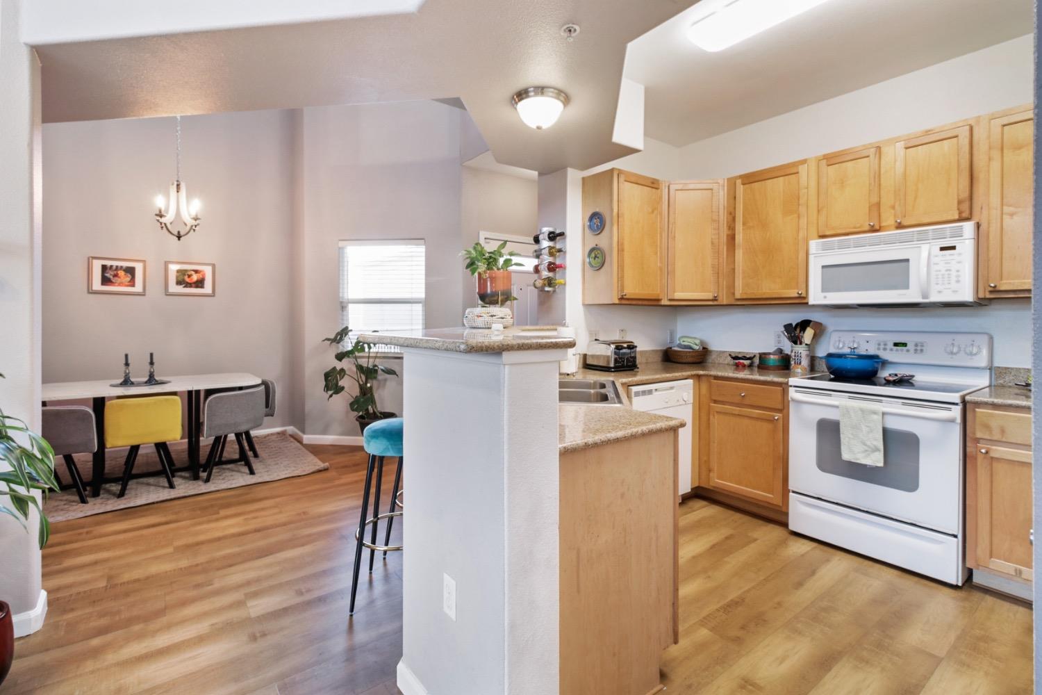 Dunnigan Realtors, Natomas, 1900 Danbrook Dr #1223, Sacramento, California, United States 95835, 2 Bedrooms Bedrooms, ,2 BathroomsBathrooms,Condominium,Active Listings,Danbrook Dr #1223,1368