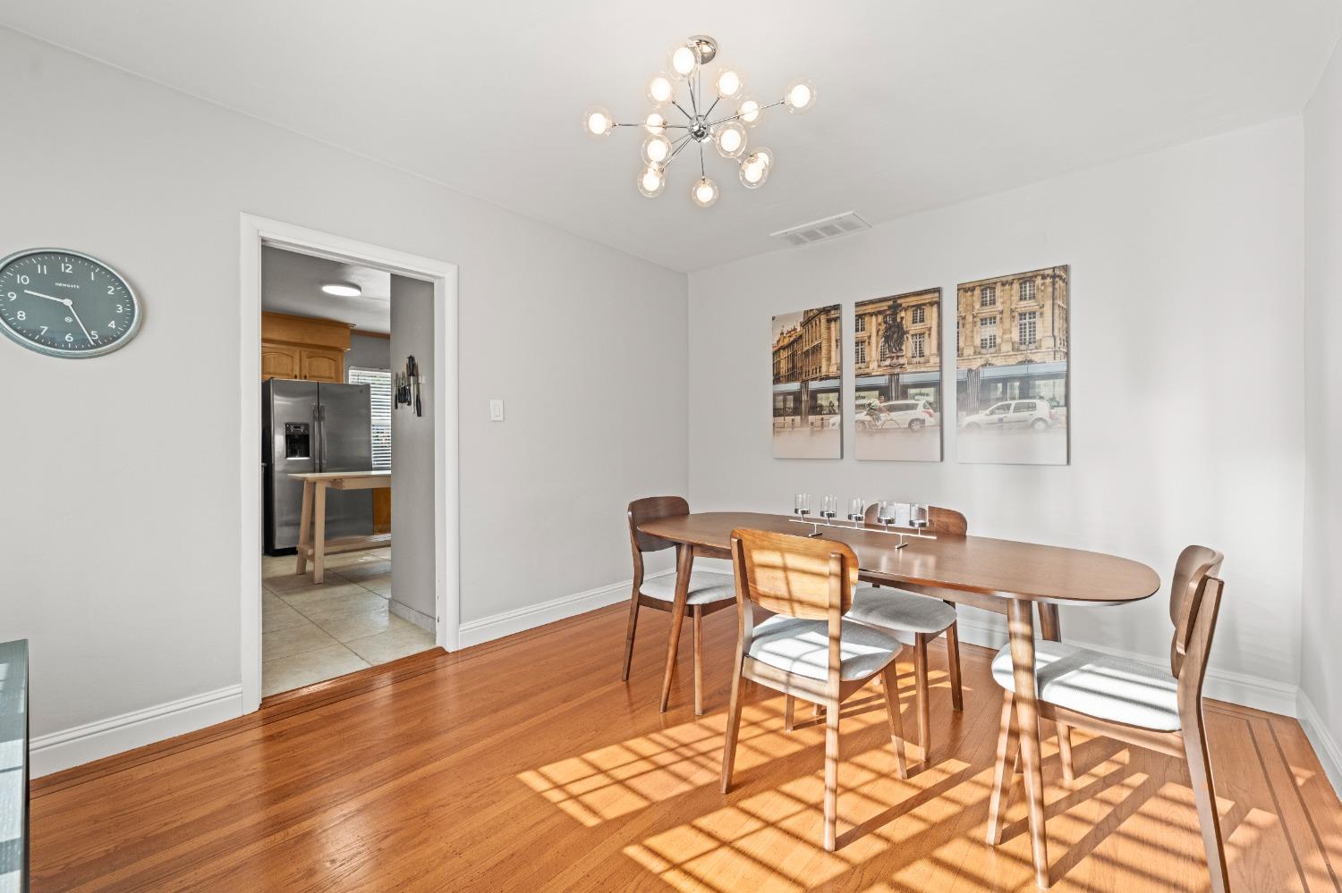 Dunnigan Realtors, Land Park,  642 Perkins Way, Sacramento, California, United States 95818, 2 Bedrooms Bedrooms, ,2 BathroomsBathrooms,Single Family Home,Sold Listings,Perkins Way,1372