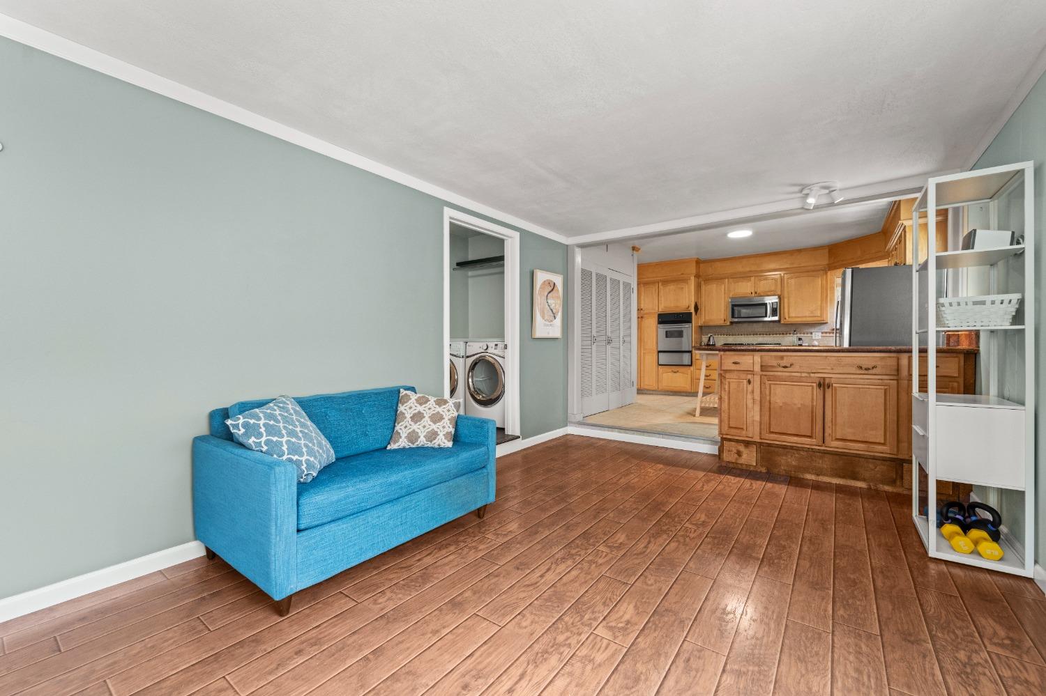 Dunnigan Realtors, Land Park,  642 Perkins Way, Sacramento, California, United States 95818, 2 Bedrooms Bedrooms, ,2 BathroomsBathrooms,Single Family Home,Sold Listings,Perkins Way,1372