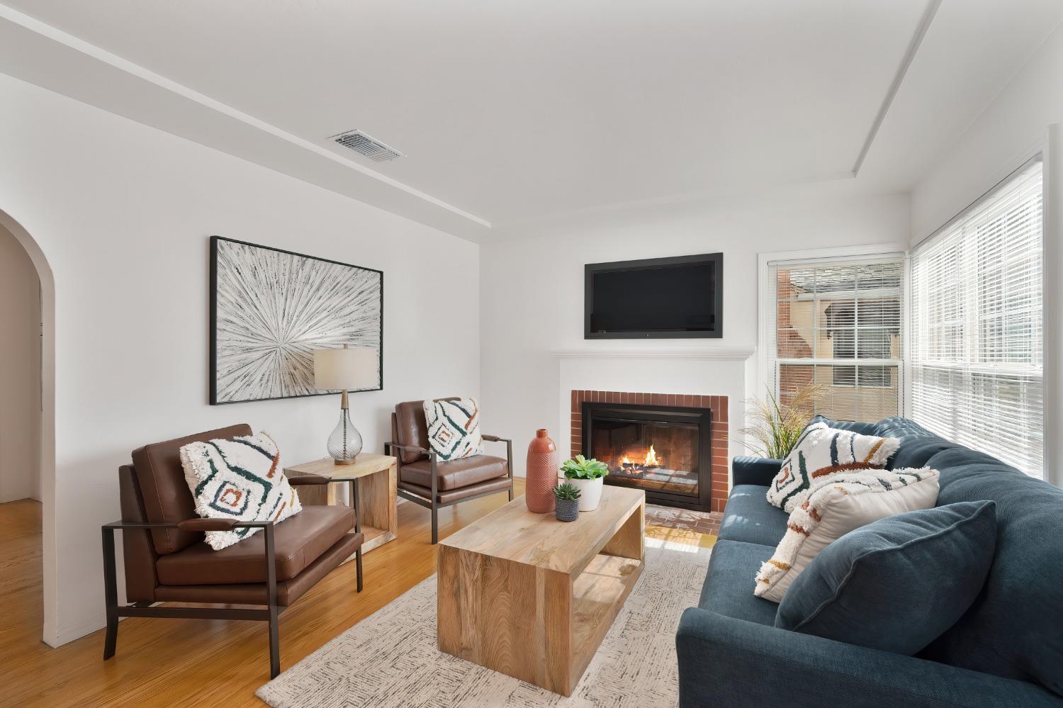 Dunnigan Realtors, Tahoe Park, 5117 8th Avenue, Sacramento, California, United States 95820, 2 Bedrooms Bedrooms, ,1 BathroomBathrooms,Single Family Home,Sold Listings,8th Avenue,1373