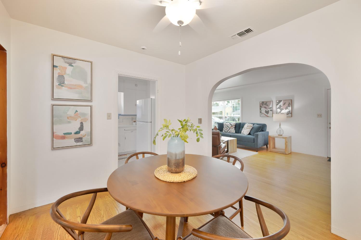 Dunnigan Realtors, Tahoe Park, 5117 8th Avenue, Sacramento, California, United States 95820, 2 Bedrooms Bedrooms, ,1 BathroomBathrooms,Single Family Home,Sold Listings,8th Avenue,1373
