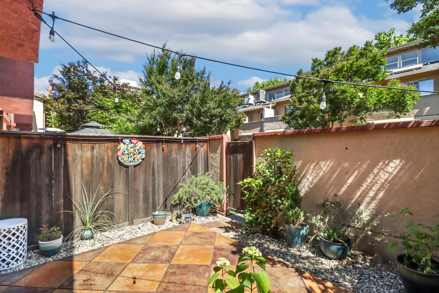 Dunnigan Realtors, Midtown, 956 Q St, Sacramento, California, United States 95811, 2 Bedrooms Bedrooms, ,1 BathroomBathrooms,Condominium,Active Listings,Q St,1374