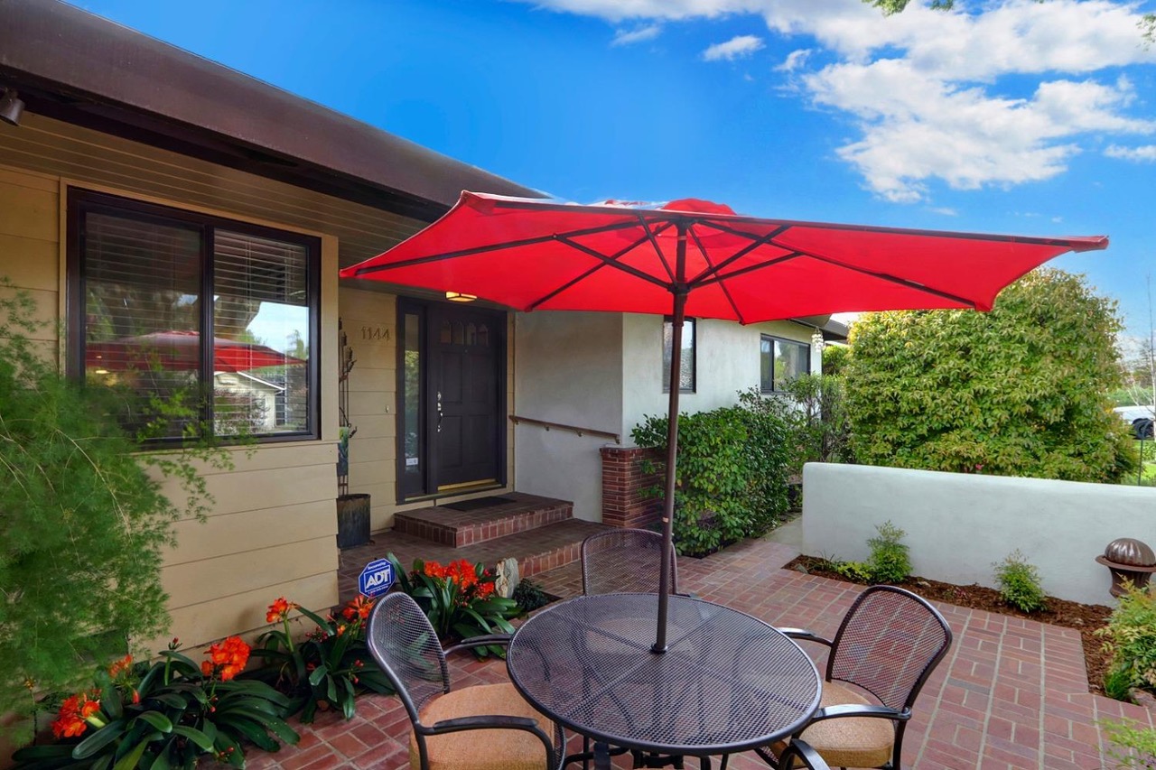 Dunnigan Realtors, Land Park,  1144 Derick Way, Sacramento, California, United States 95822, 3 Bedrooms Bedrooms, ,2 BathroomsBathrooms,Single Family Home,Sold Listings,Derick Way,1377