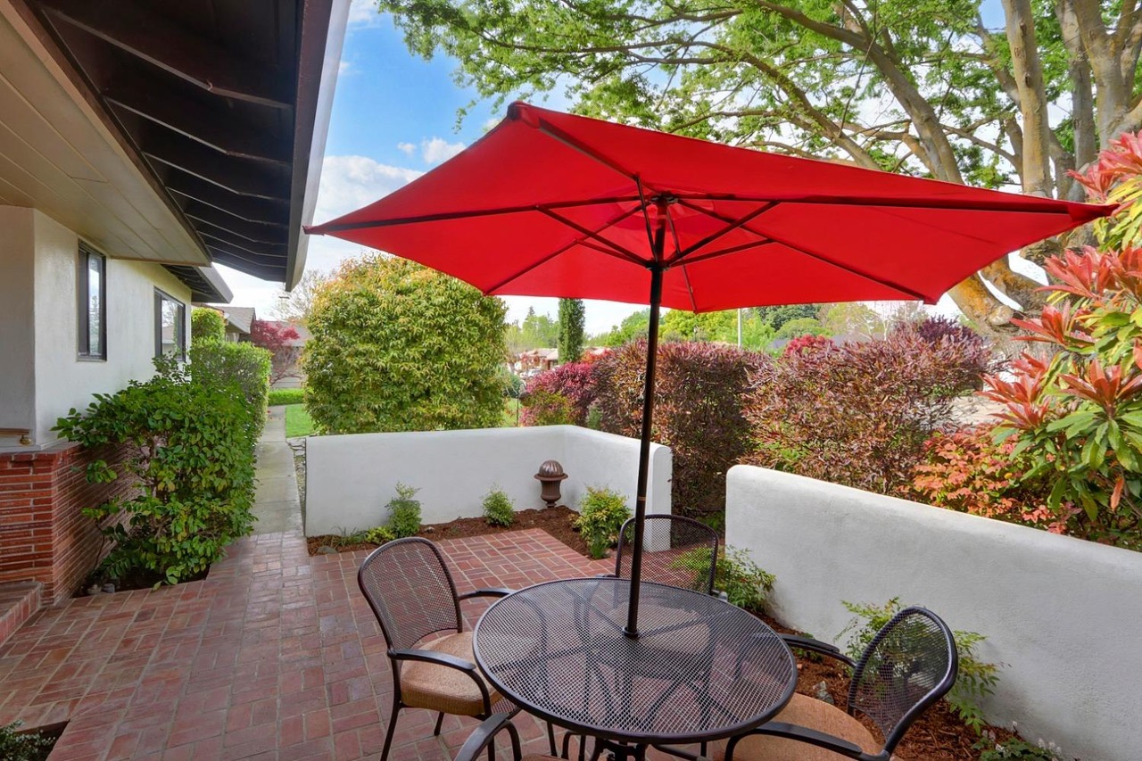 Dunnigan Realtors, Land Park,  1144 Derick Way, Sacramento, California, United States 95822, 3 Bedrooms Bedrooms, ,2 BathroomsBathrooms,Single Family Home,Sold Listings,Derick Way,1377