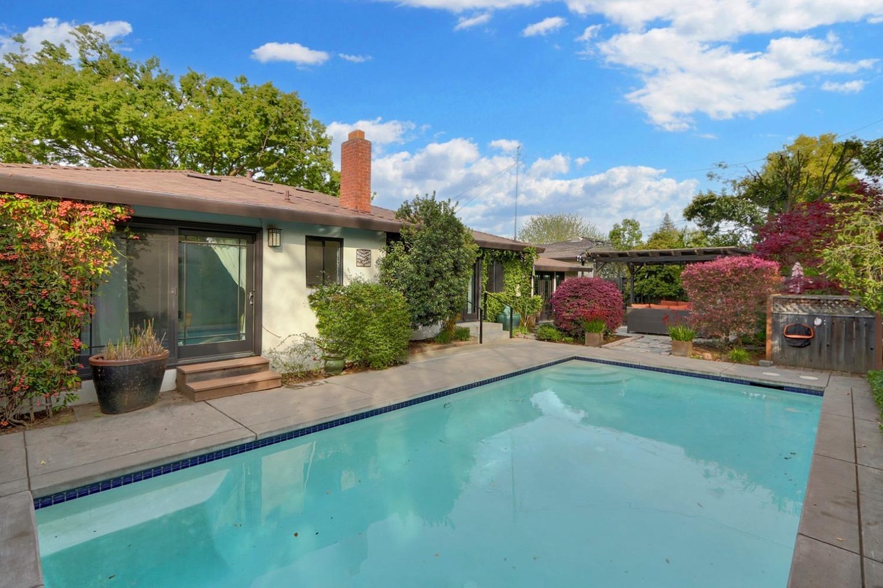 Dunnigan Realtors, Land Park,  1144 Derick Way, Sacramento, California, United States 95822, 3 Bedrooms Bedrooms, ,2 BathroomsBathrooms,Single Family Home,Sold Listings,Derick Way,1377