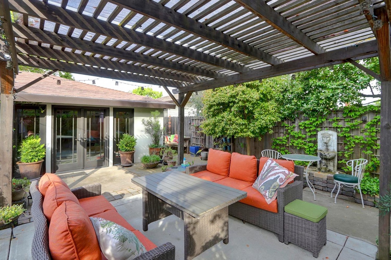Dunnigan Realtors, Land Park,  1144 Derick Way, Sacramento, California, United States 95822, 3 Bedrooms Bedrooms, ,2 BathroomsBathrooms,Single Family Home,Sold Listings,Derick Way,1377