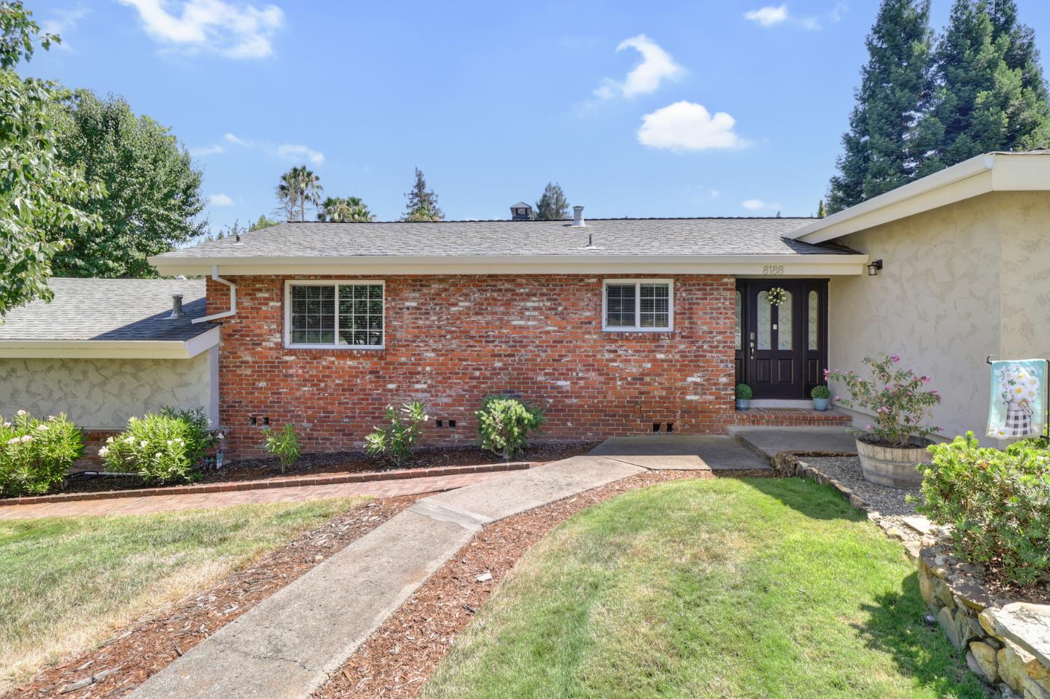 Dunnigan Realtors, Fair Oaks, 8188 Woodleaf Dr, Fair Oaks, California, United States 95628, 3 Bedrooms Bedrooms, ,2 BathroomsBathrooms,Single Family Home,Active Listings,Woodleaf Dr,1378
