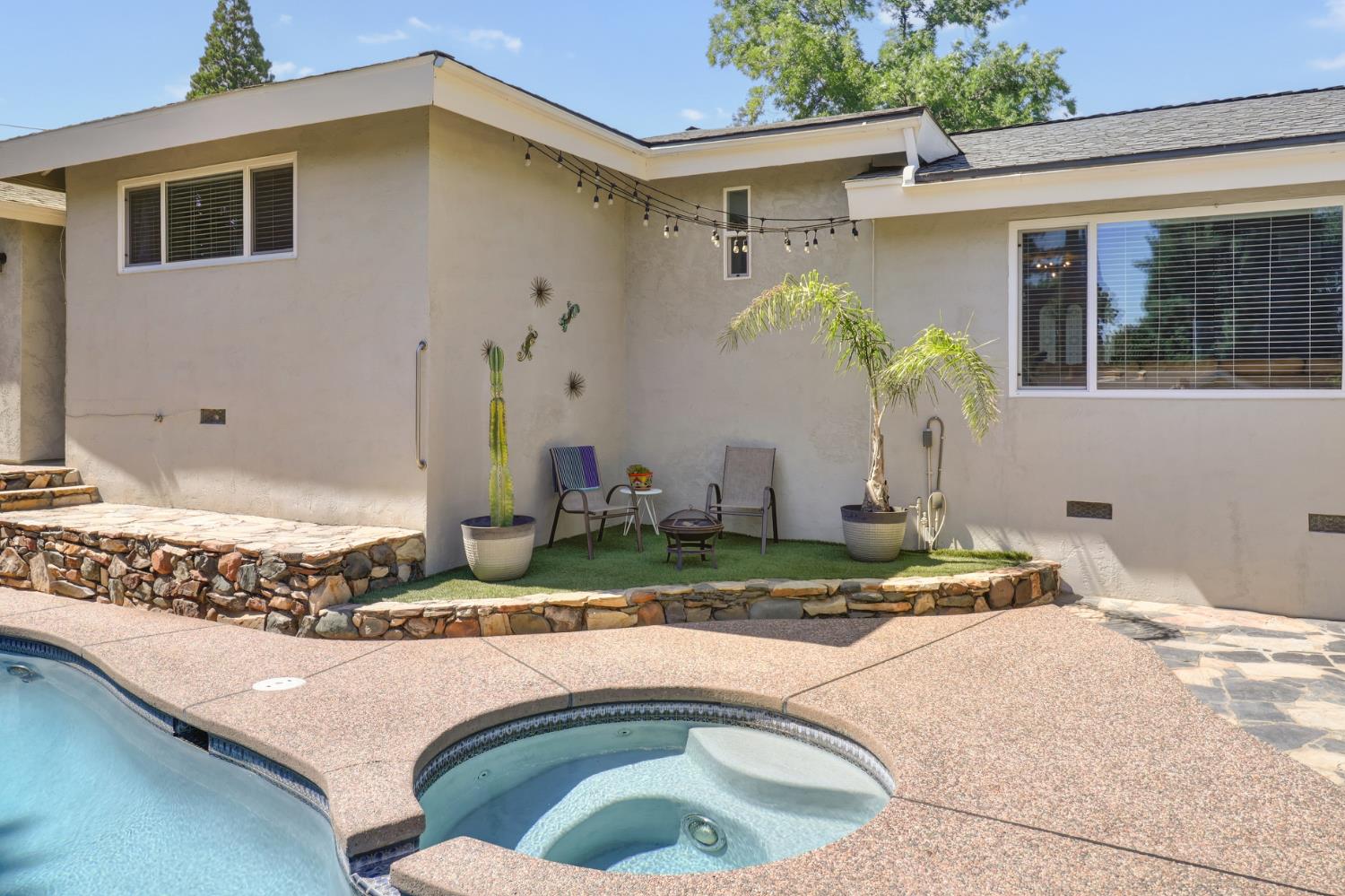 Dunnigan Realtors, Fair Oaks, 8188 Woodleaf Dr, Fair Oaks, California, United States 95628, 3 Bedrooms Bedrooms, ,2 BathroomsBathrooms,Single Family Home,Active Listings,Woodleaf Dr,1378