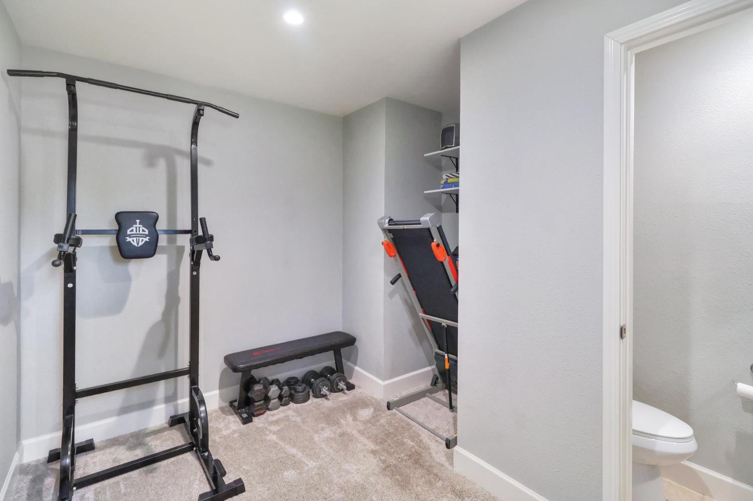 Dunnigan Realtors, Fair Oaks, 8188 Woodleaf Dr, Fair Oaks, California, United States 95628, 3 Bedrooms Bedrooms, ,2 BathroomsBathrooms,Single Family Home,Active Listings,Woodleaf Dr,1378