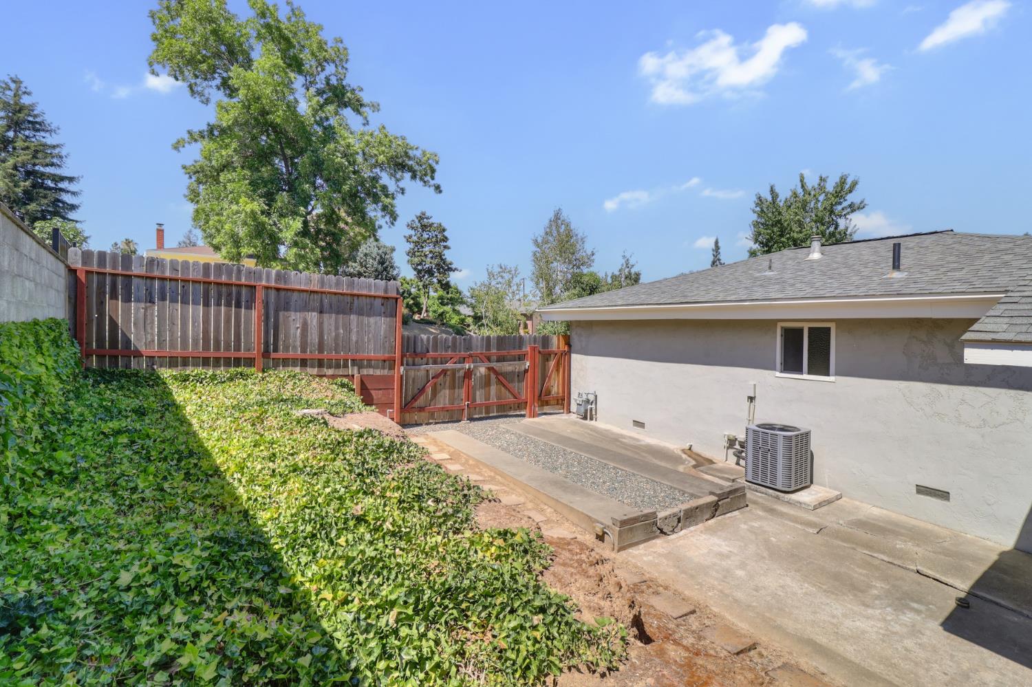 Dunnigan Realtors, Fair Oaks, 8188 Woodleaf Dr, Fair Oaks, California, United States 95628, 3 Bedrooms Bedrooms, ,2 BathroomsBathrooms,Single Family Home,Active Listings,Woodleaf Dr,1378