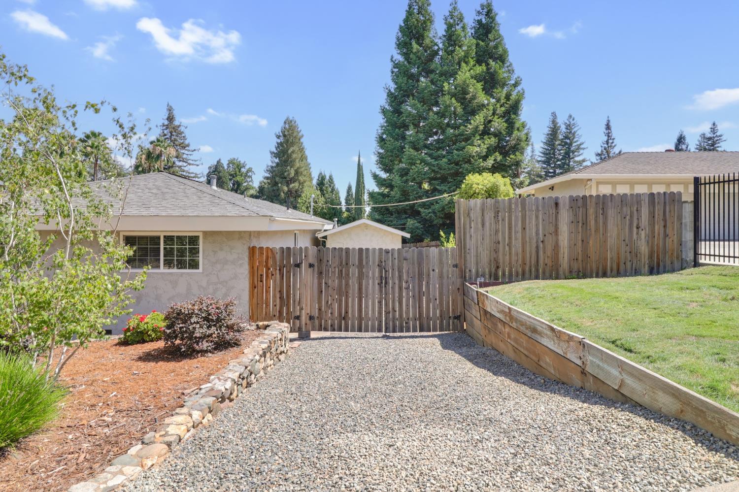 Dunnigan Realtors, Fair Oaks, 8188 Woodleaf Dr, Fair Oaks, California, United States 95628, 3 Bedrooms Bedrooms, ,2 BathroomsBathrooms,Single Family Home,Active Listings,Woodleaf Dr,1378