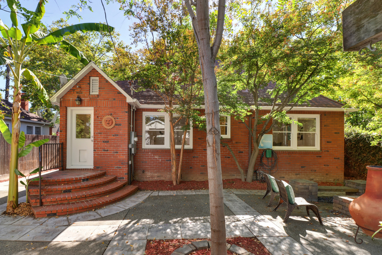 Dunnigan Realtors, East Sac, 1732 Berkeley Way, Sacramento, California, United States 95819, 2 Bedrooms Bedrooms, ,1 BathroomBathrooms,Single Family Home,Pending Listings,Berkeley Way,1381 Dunnigan Realtors, East Sac, 1732 Berkeley Way, Sacramento, California, United States 95819, 2 Bedrooms Bedrooms, ,1 BathroomBathrooms,Single Family Home,Pending Listings,Berkeley Way,1381