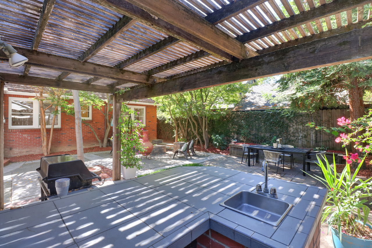 Dunnigan Realtors, East Sac, 1732 Berkeley Way, Sacramento, California, United States 95819, 2 Bedrooms Bedrooms, ,1 BathroomBathrooms,Single Family Home,Pending Listings,Berkeley Way,1381 Dunnigan Realtors, East Sac, 1732 Berkeley Way, Sacramento, California, United States 95819, 2 Bedrooms Bedrooms, ,1 BathroomBathrooms,Single Family Home,Pending Listings,Berkeley Way,1381