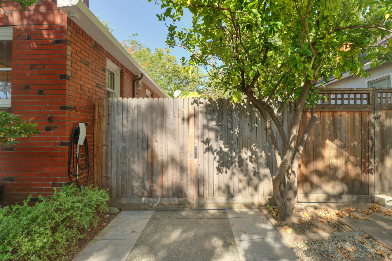 Dunnigan Realtors, East Sac, 1732 Berkeley Way, Sacramento, California, United States 95819, 2 Bedrooms Bedrooms, ,1 BathroomBathrooms,Single Family Home,Pending Listings,Berkeley Way,1381 Dunnigan Realtors, East Sac, 1732 Berkeley Way, Sacramento, California, United States 95819, 2 Bedrooms Bedrooms, ,1 BathroomBathrooms,Single Family Home,Pending Listings,Berkeley Way,1381