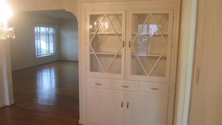 Dunnigan Realtors East Sac 3 Bedrooms, Single Family Home, Sold Listings, 39th Street, 2 Bathrooms, Listing ID 1037, Sacramento, Sacramento, California, United States, 95816,