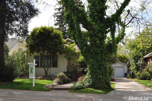Dunnigan Realtors East Sac 4 Bedrooms, Single Family Home, Sold Listings, 34th Street, 3 Bathrooms, Listing ID 1042, Sacramento, Sacramento, California, United States, 95816,
