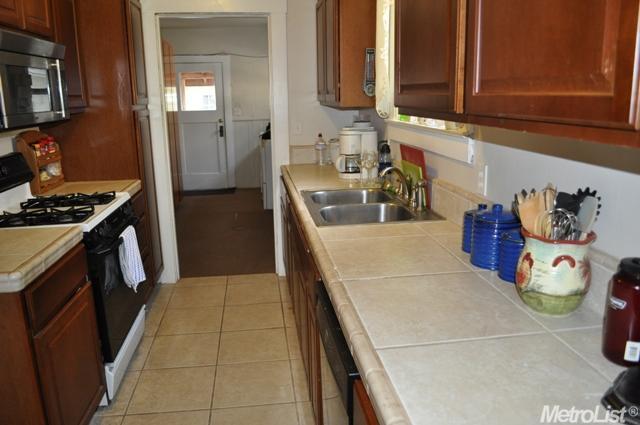 Dunnigan Realtors East Sac 4 Bedrooms, Single Family Home, Sold Listings, 34th Street, 3 Bathrooms, Listing ID 1042, Sacramento, Sacramento, California, United States, 95816,
