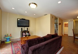 Dunnigan Realtors Downtown 3 Bedrooms, Condominium, Sold Listings, Q Street, 2 Bathrooms, Listing ID 1054, Sacramento, Sacramento, California, United States, 95811,