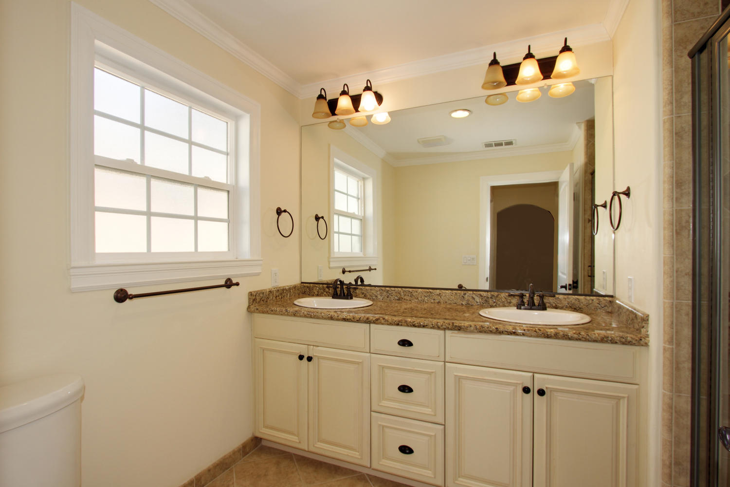 Dunnigan Realtors East Sac 3 Bedrooms, Single Family Home, Sold Listings, 36th Street, 2 Bathrooms, Listing ID 1059, Sacramento, Sacramento, California, United States, 95816,