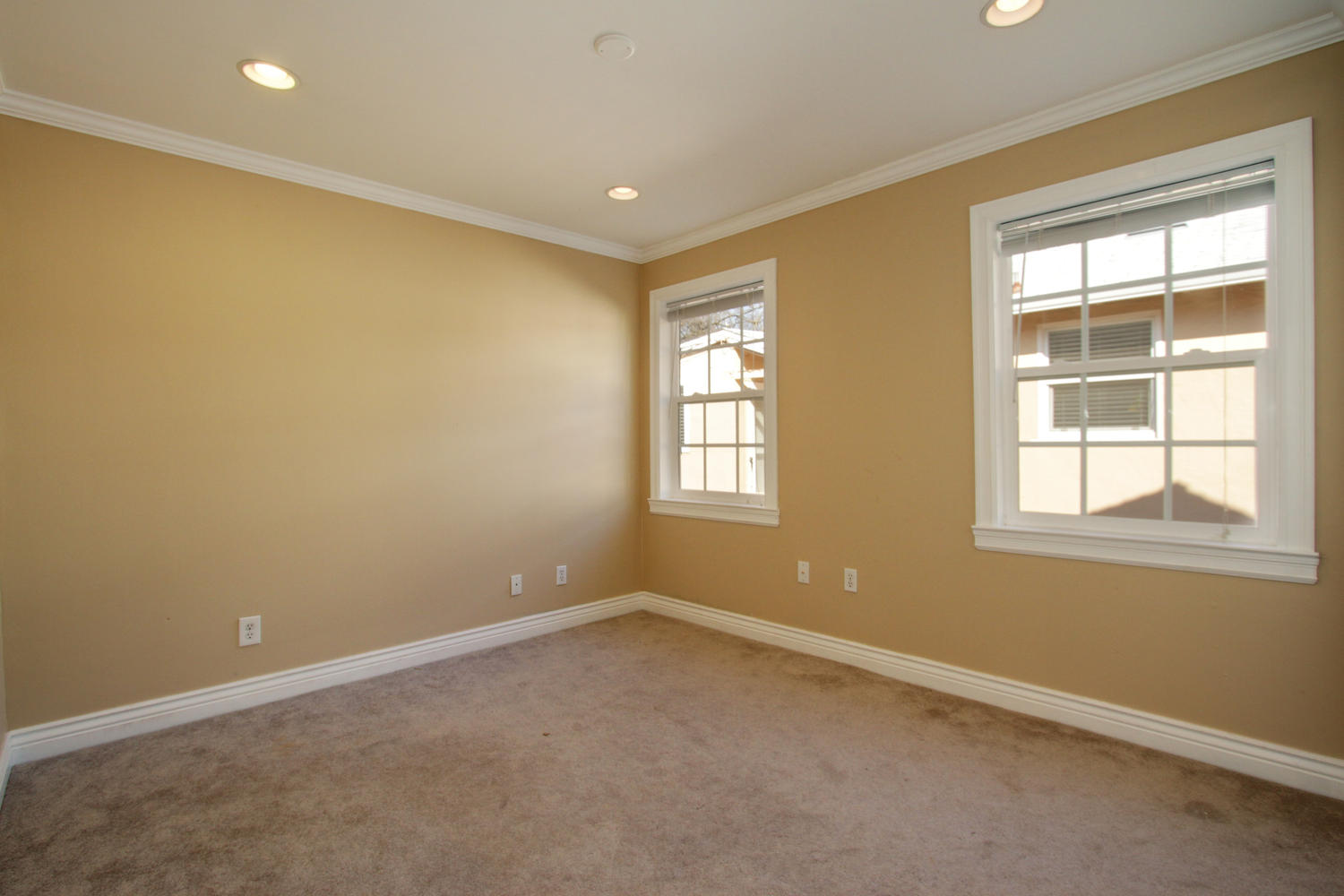 Dunnigan Realtors East Sac 3 Bedrooms, Single Family Home, Sold Listings, 36th Street, 2 Bathrooms, Listing ID 1059, Sacramento, Sacramento, California, United States, 95816,