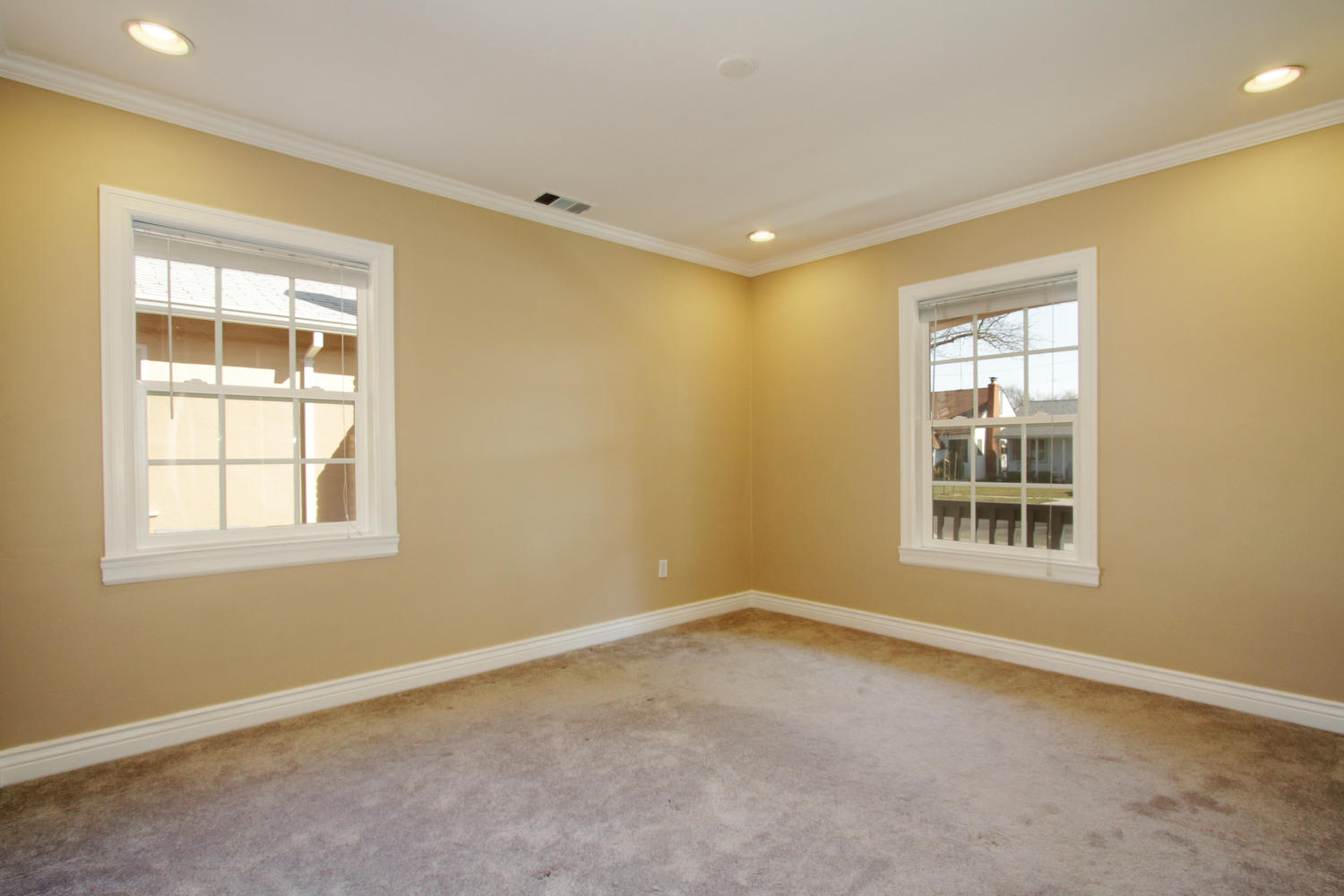 Dunnigan Realtors East Sac 3 Bedrooms, Single Family Home, Sold Listings, 36th Street, 2 Bathrooms, Listing ID 1059, Sacramento, Sacramento, California, United States, 95816,