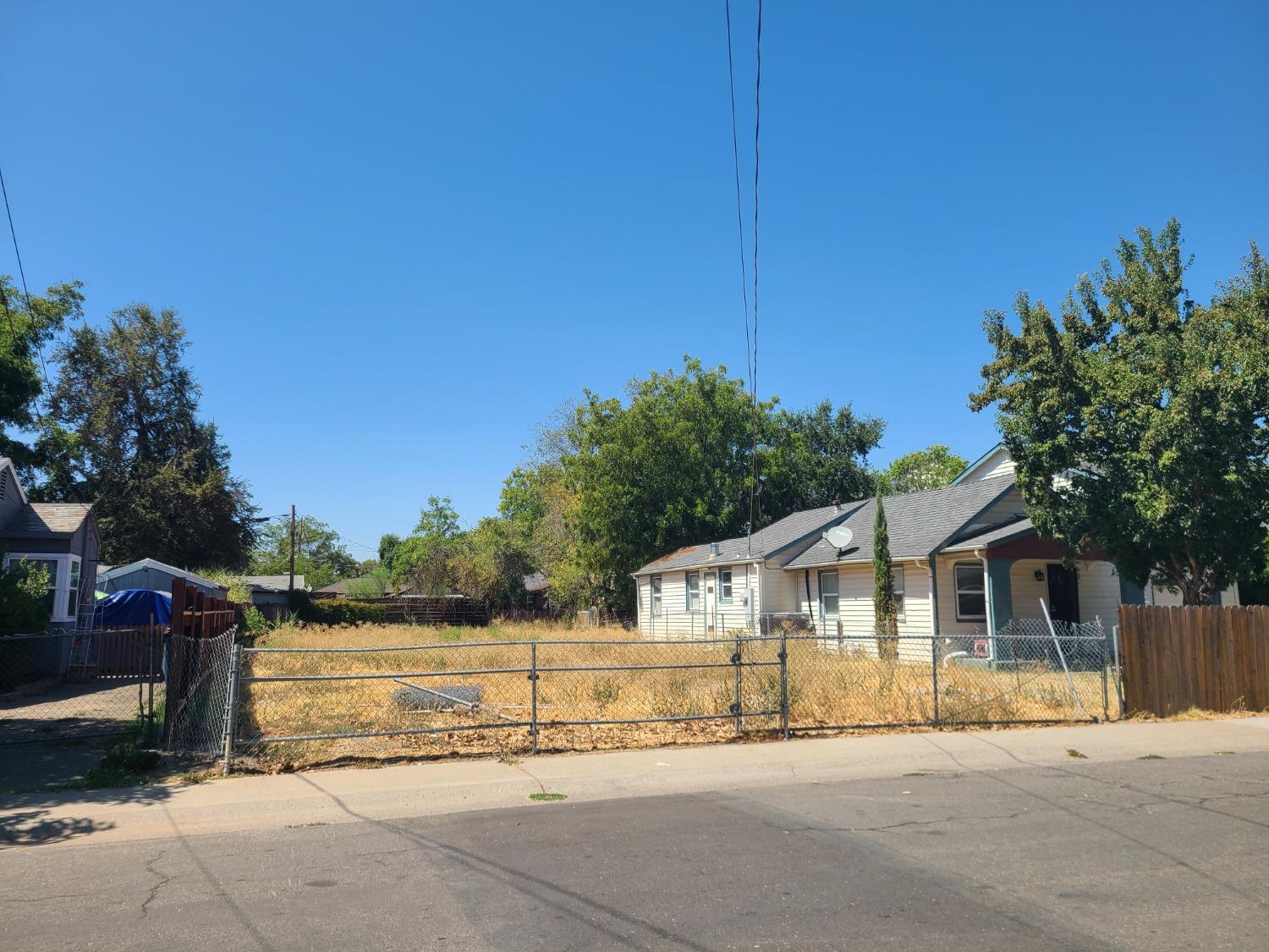 Sold, Land, Sacramento Elder Creek/Fruitridge, 3916 36th St, Sacramento, CA 95820, Beth Christensen, Dunnigan Realtors, Top Agent